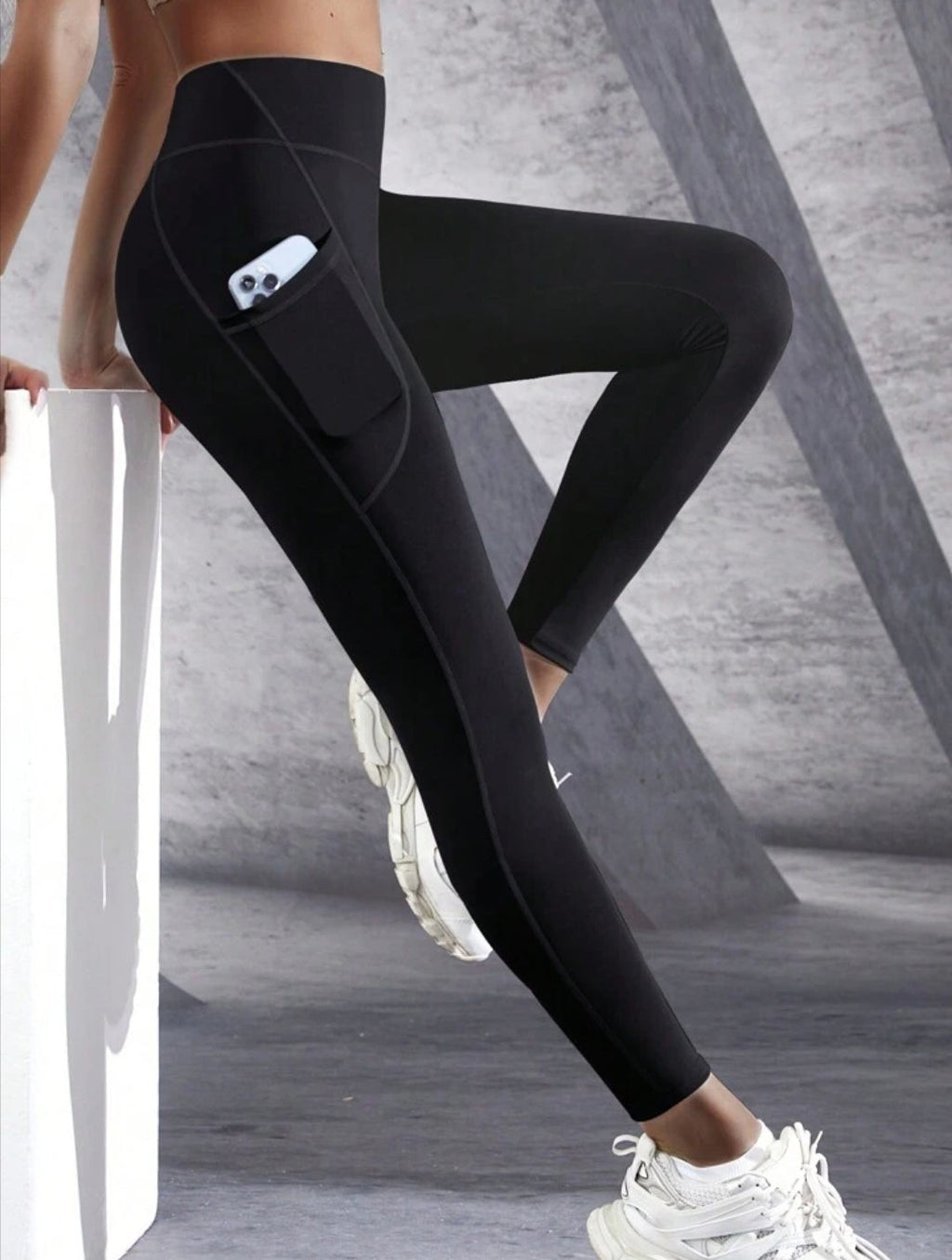 Open media 8 in modal  Open media 9 in modal  Open media 10 in modal  Open media 11 in modal  9 / of 11  Jalkhukadi  Sports Yoga Pants