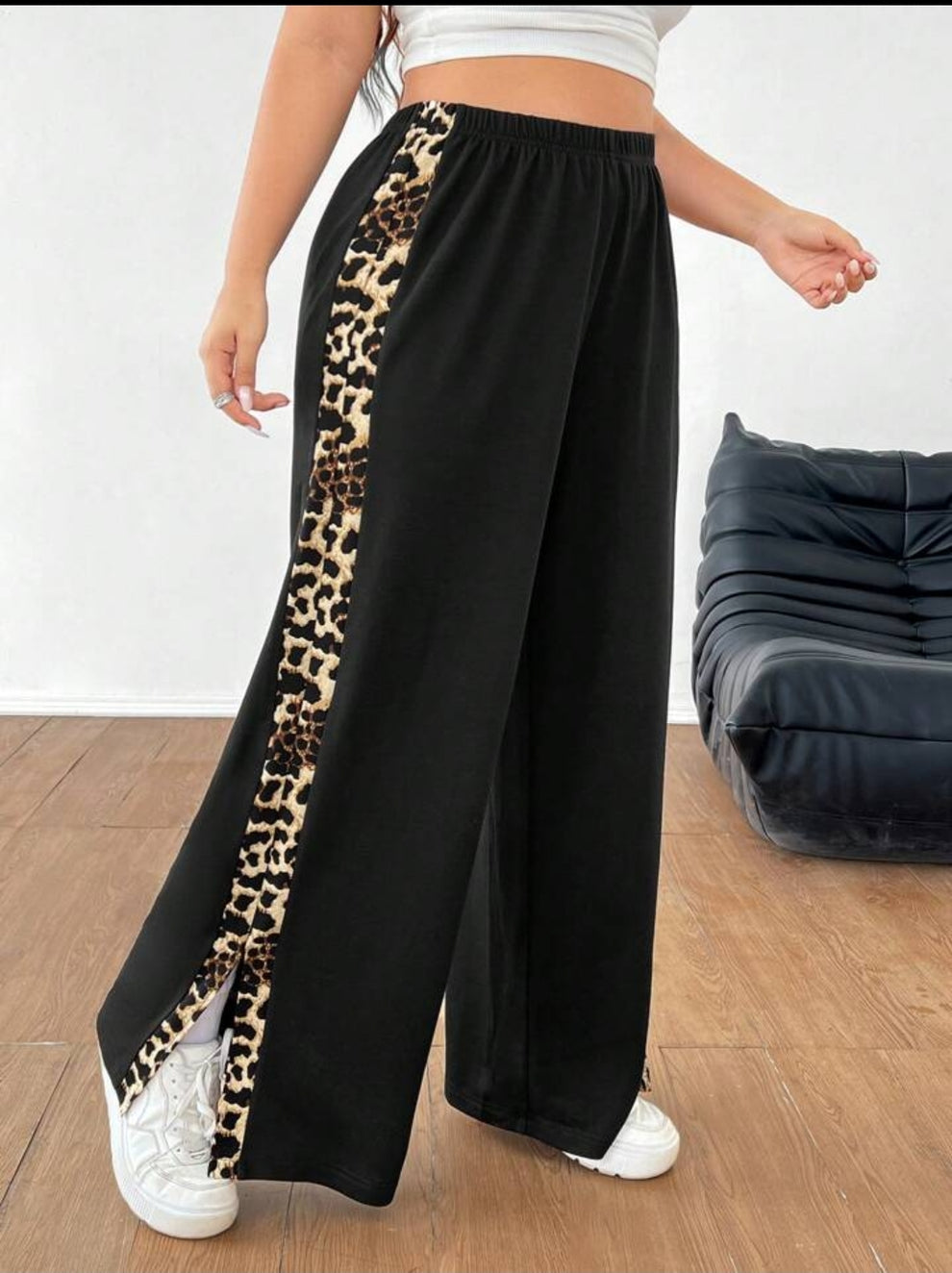 Black Wide Leg Pants with Tiger Print Side Stripe – Women’s Plus Size Side Slit Lounge Trousers