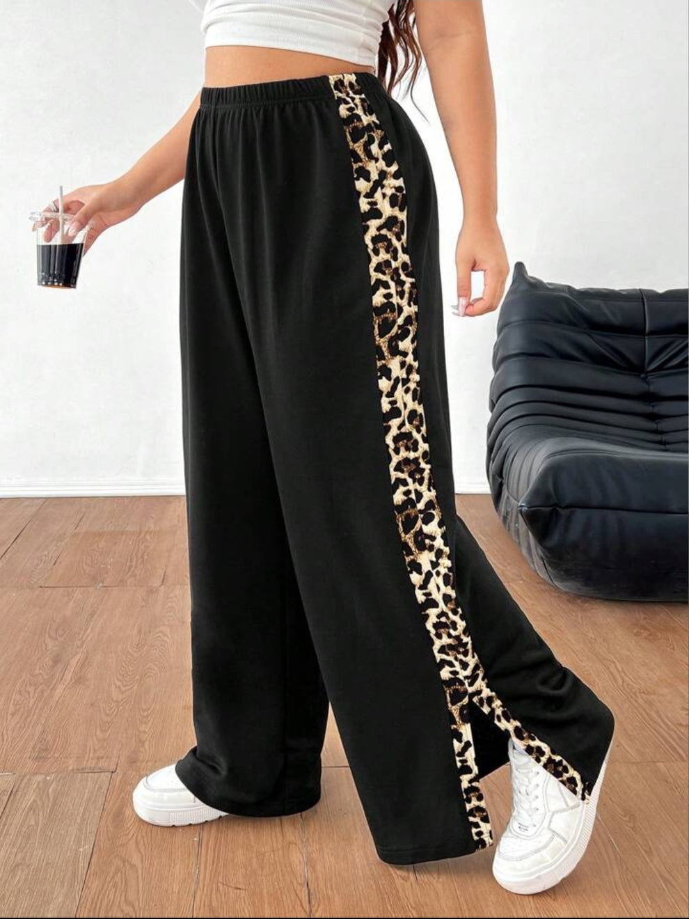Black Wide Leg Pants with Tiger Print Side Stripe – Women’s Plus Size Side Slit Lounge Trousers