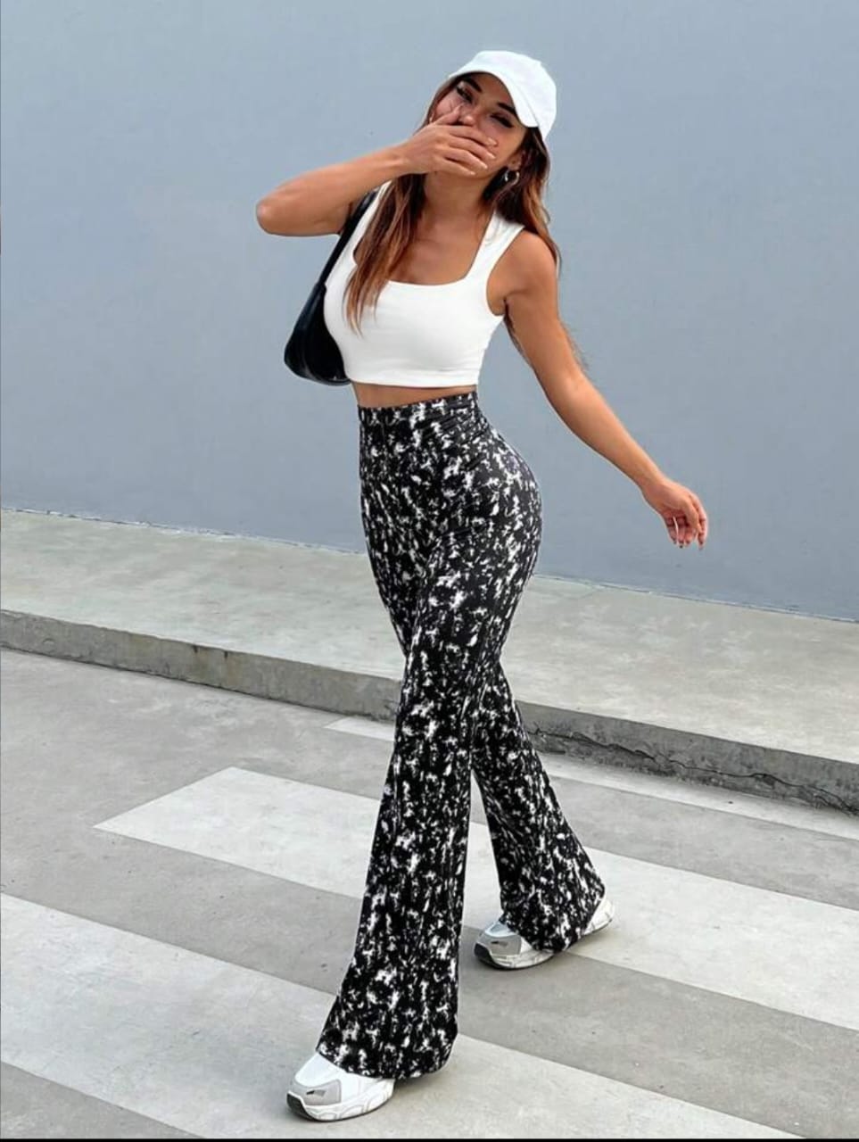 Women's Elegant Slim-Fit Black white Tie-Dye Flared Pants