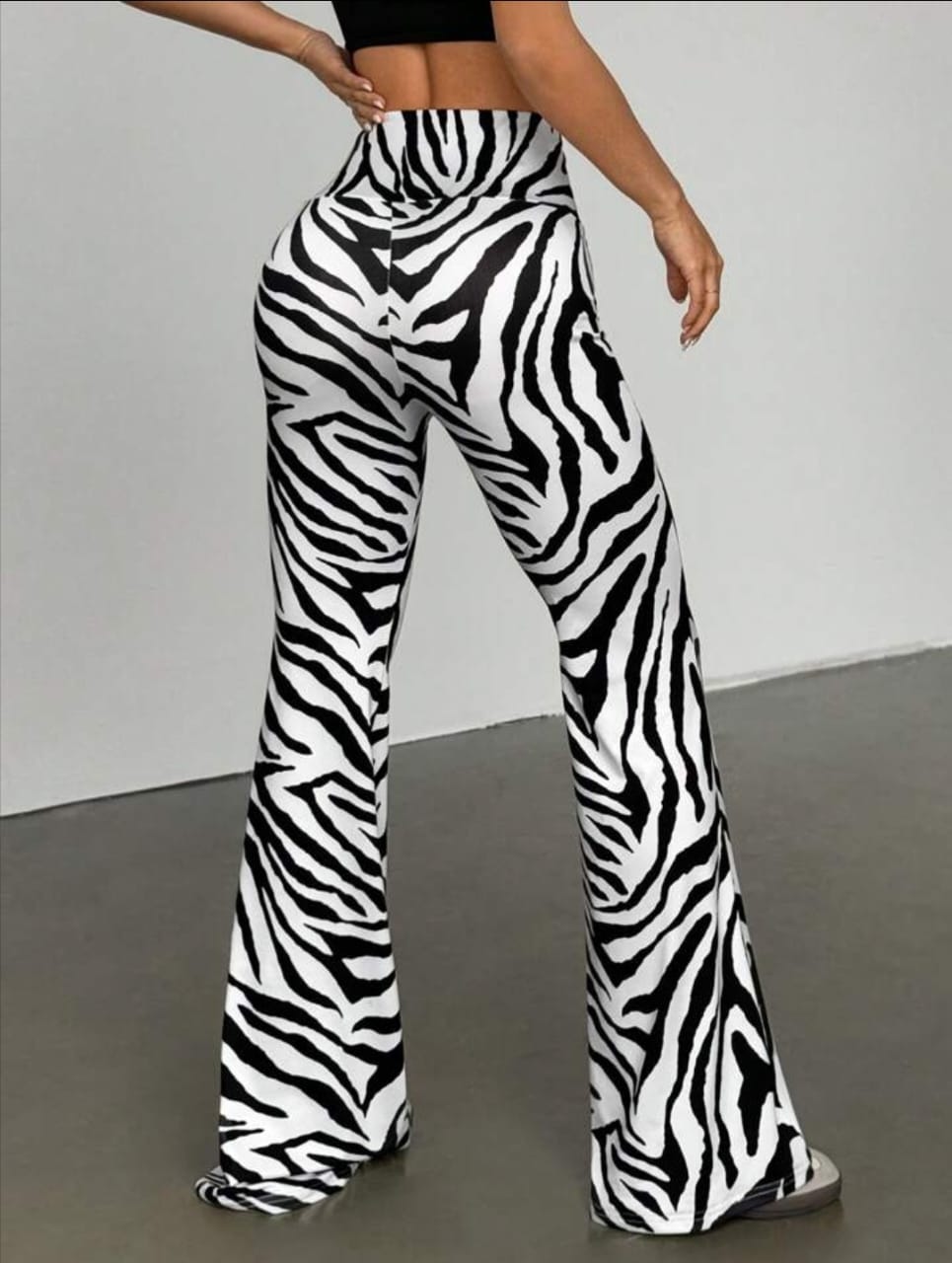 Women's Zebra Print V-Waist Flare Pant