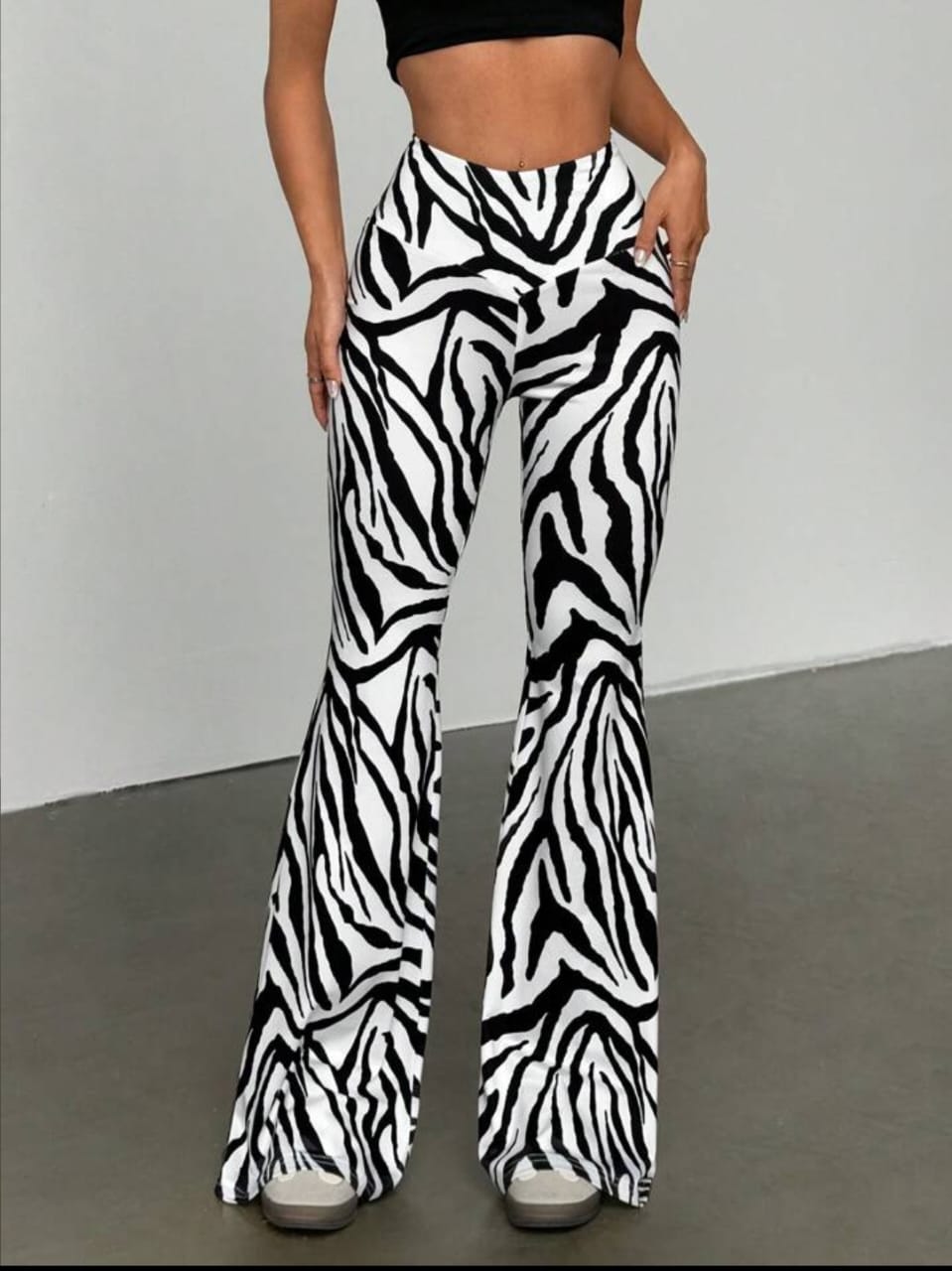 Women's Zebra Print V-Waist Flare Pant